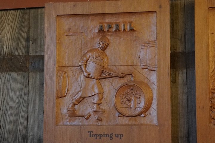 Topping up wood art